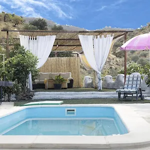 Casa Aguila 2.0 Bed and breakfast
